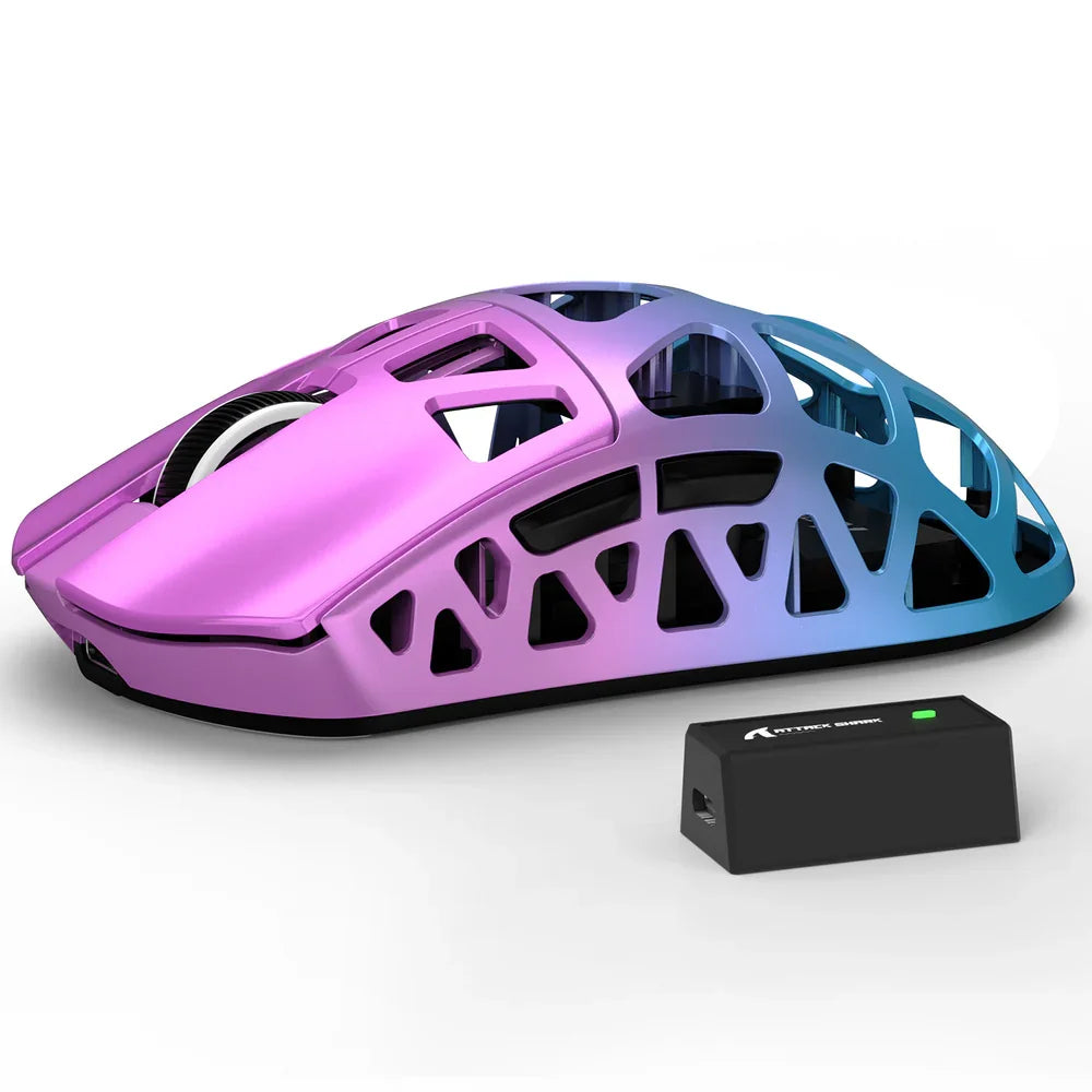 Rato Gaming ATTACK SHARK R3 em Liga de Magnésio 8K SUPERLIGHT 8000Hz, 6 DPI Ajustáveis até 26000, PAW3395, BT/2.4G Sem Fios/Com Fios