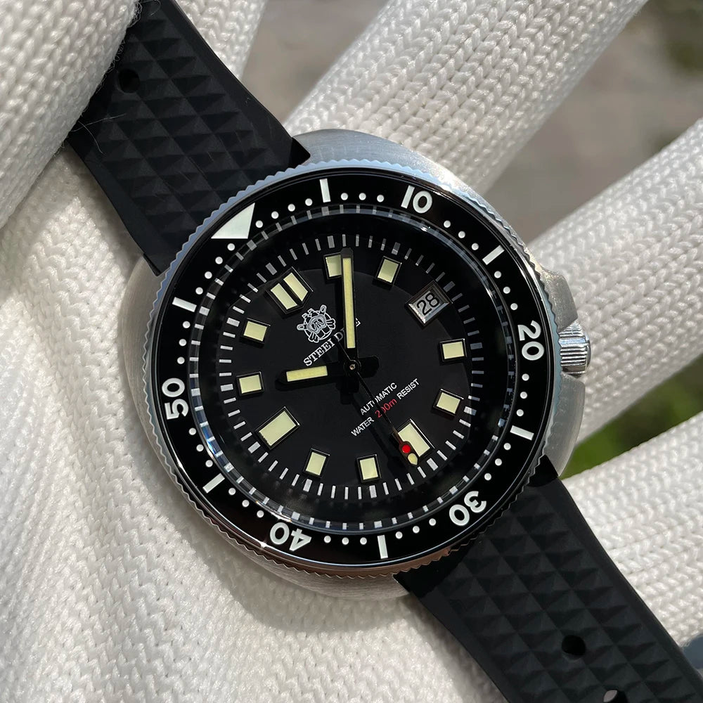 SD1970 New Arrival STEELDIVE Brand 20ATM Water Resistant Ceramic Bezel Insert Sapphire Glass NH35 Automatic Watch 6105 Turtle