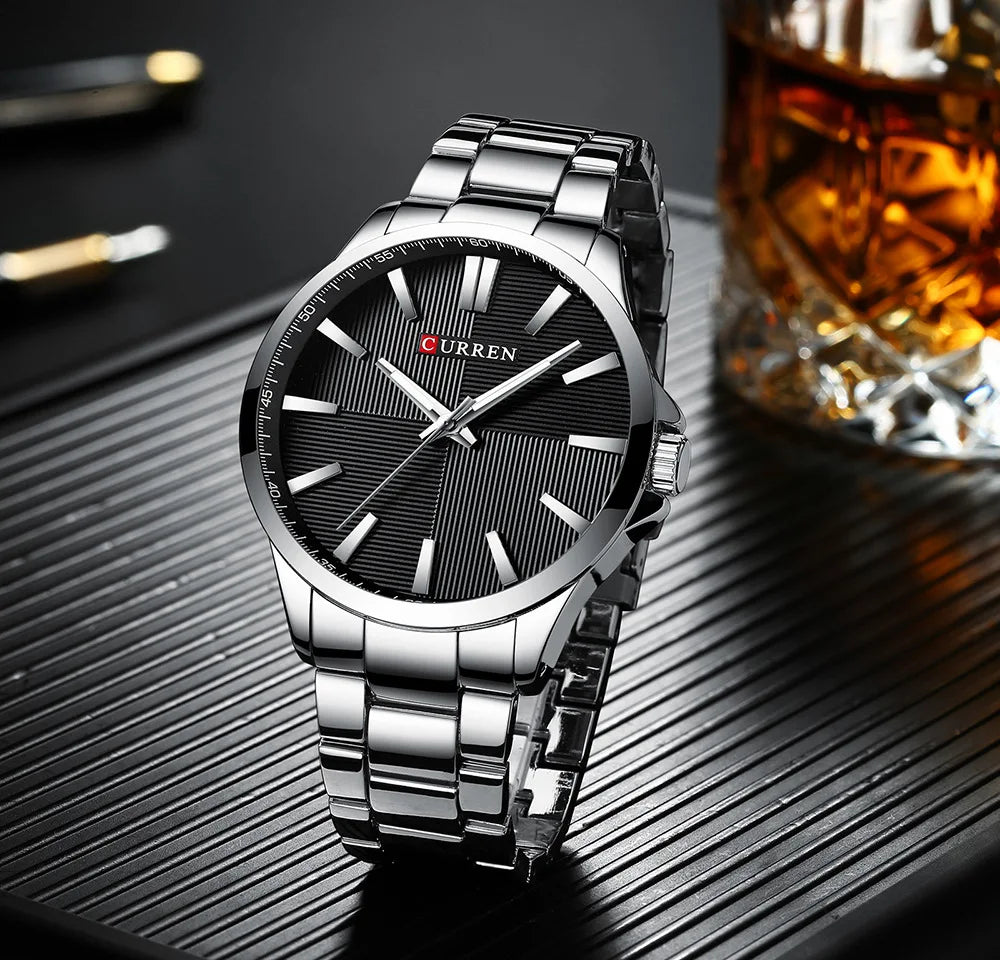 CURREN herenhorloge – Luxe model, waterdicht, militaire stijl, van roestvrij staal – Sportief polshorloge (ref. 8322)