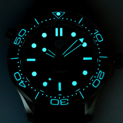 Watchdives 42mm Titanium Dive Watch NTTD VH31 Sweep Second Quartz Movement 200m Waterproof Super Luminous Men Watches
