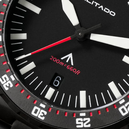 Militado ML16 39mm Quartz Dive Watch Sapphire Crystal 200M Water Resistant Ceramic Bezel BGW9 Lume Screw Down Crown