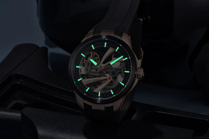 Ceas pentru bărbați PAGANI DESIGN – Model mecanic automat de lux, de tip „schelet” (cu mecanism expus), dotat cu un tourbillon, sticlă de safir cu tratament antireflex, rezistent la apă și luminescent.