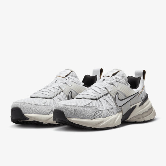 Nike genuine V2K Run women's lightweight retro sports shoes FN6703-002