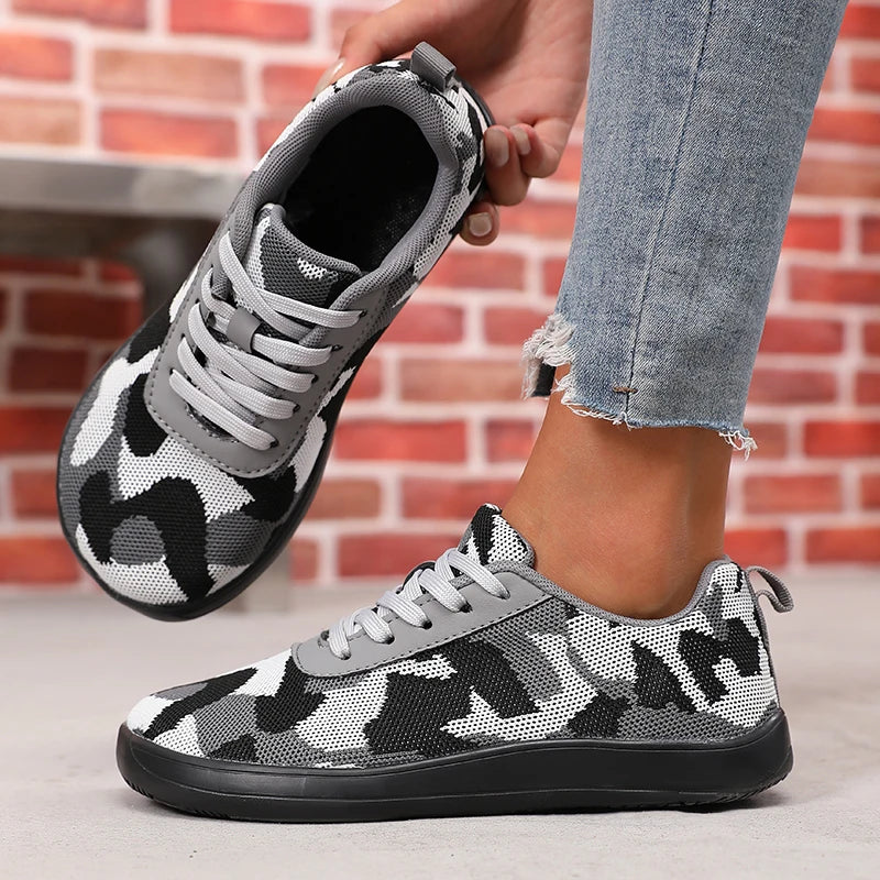 Camouflage Women's Shoes Wide Toe Breathable Mesh Comfortable Flat Bottom Barefoot Shoes New Soft Sole Men's Sneakers
