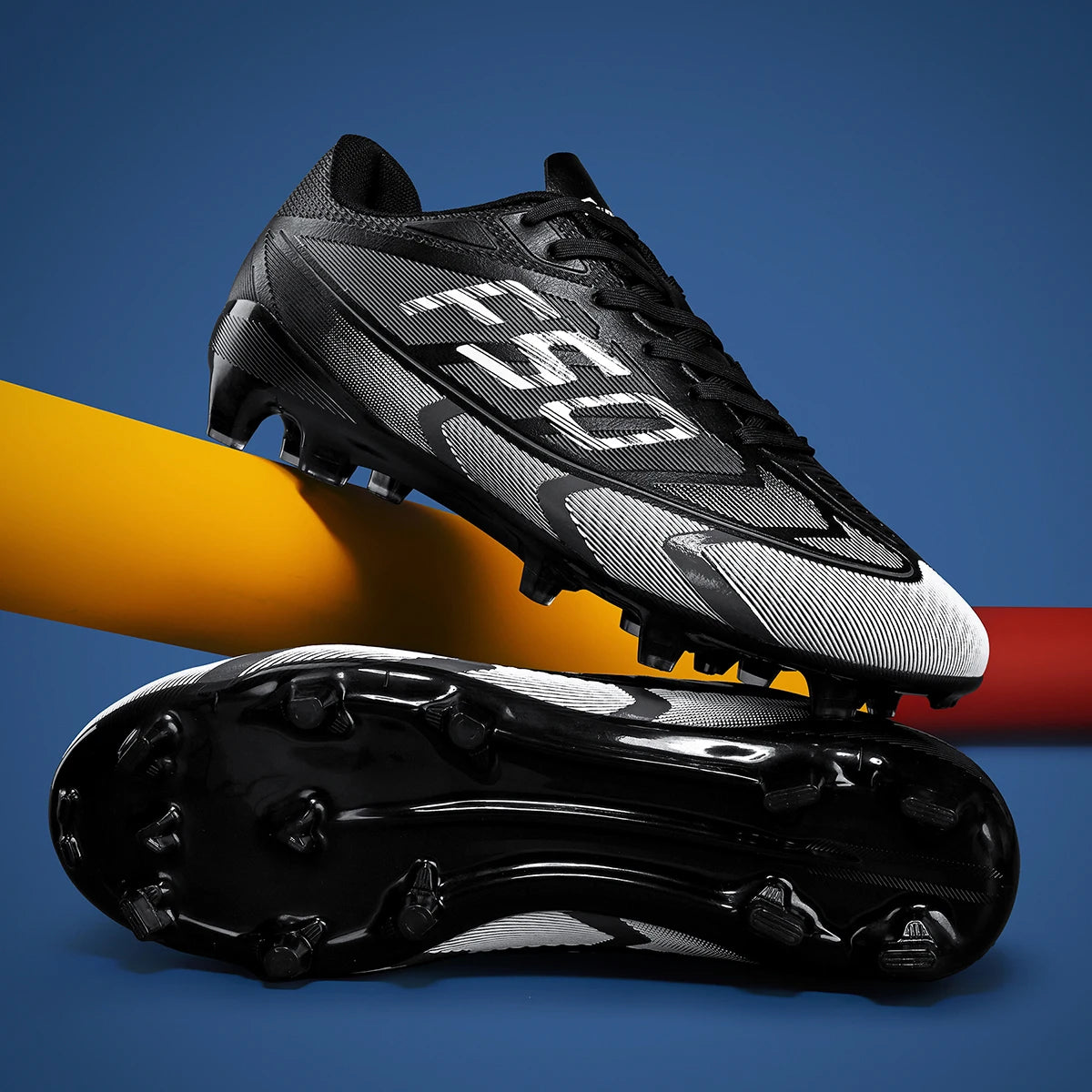 Breathable Soccer Shoes with FG/AG Spikes, Suitable for Training and Playing, Effectively Protecting the Ankle