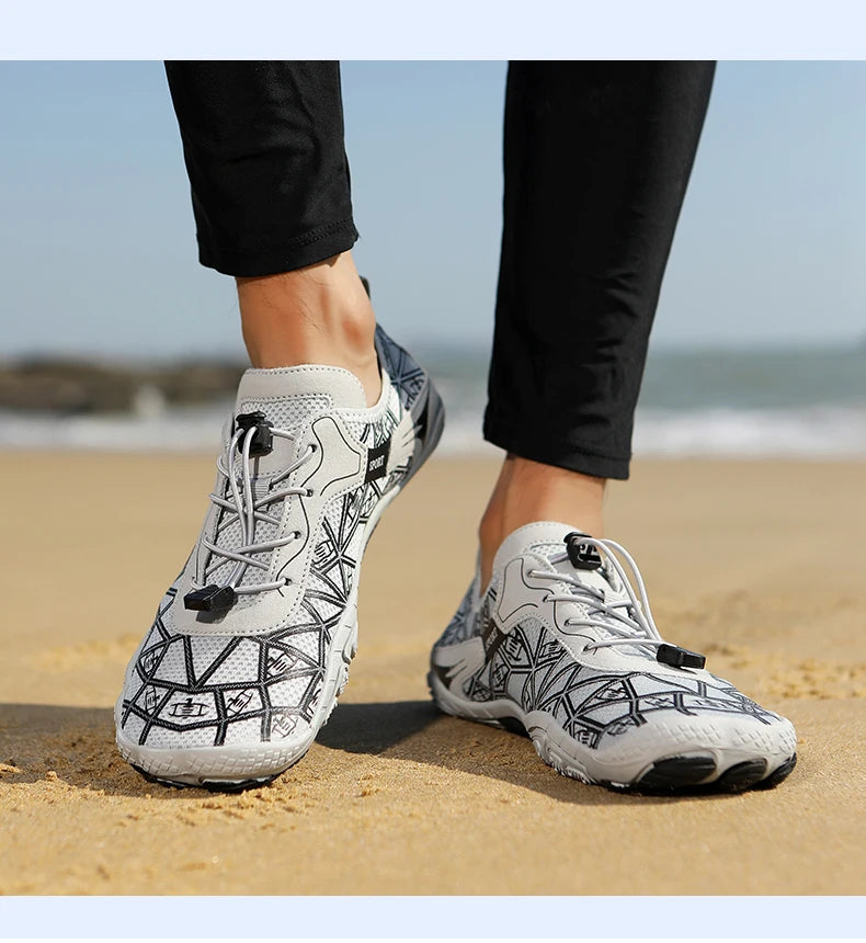 New Barefoot Wading Shoes Men Women Mesh Quick-Drying Beach Shoes Outdoor Non-Slip Swimming Shoes Unisex Water Sports Shoes