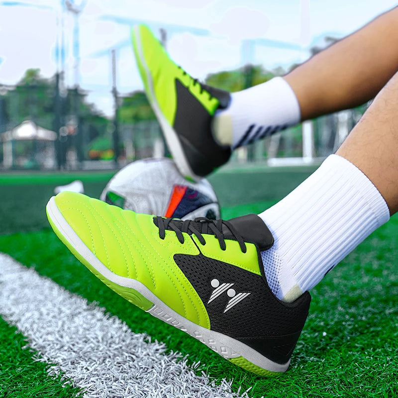 High-Quality New Men's Football Boots Grass High-Top Futsal Sneakers Soccer Shoes Non-Slip Match Indoor Hot-Selling Outdoor Sports