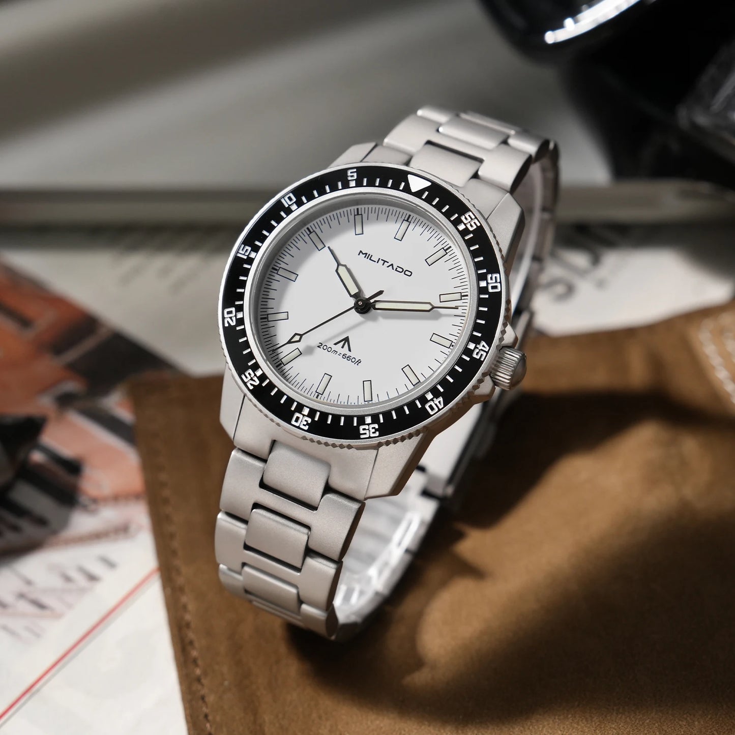 MILITADO ML25 Quartz Dive Watch VH31 Sweep Second Sapphire Crystal 200M Waterproof BGW9 Lume Ceramic Bezel Men Watch