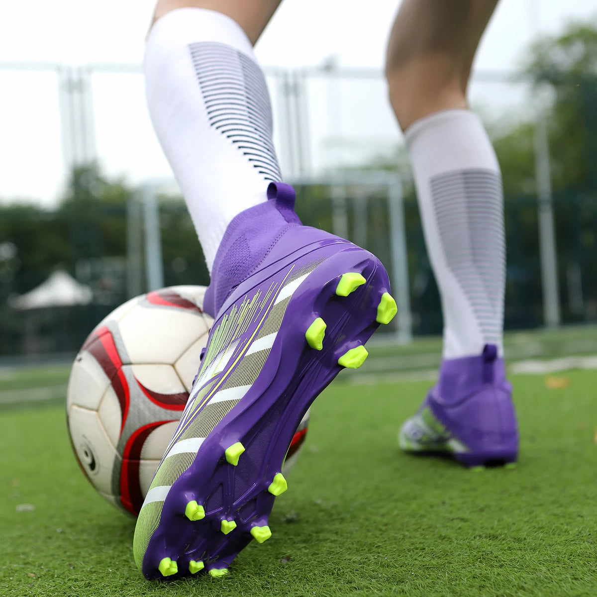 Nouvelles chaussures de football professionnelles pour hommes TF/FG, chaussures de football pour garçons, chaussures de sport unisexes à cheville haute, antidérapantes, confortables