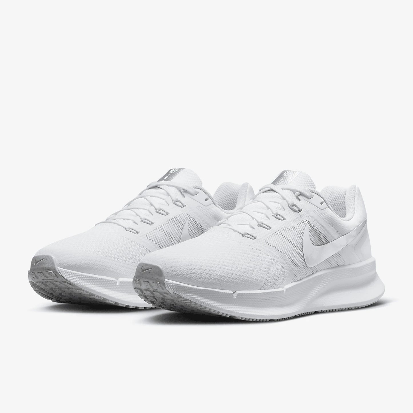 Nike Authentic Run Swift 3 Zapatillas de running transpirables y acolchadas para mujer DR2698-101
