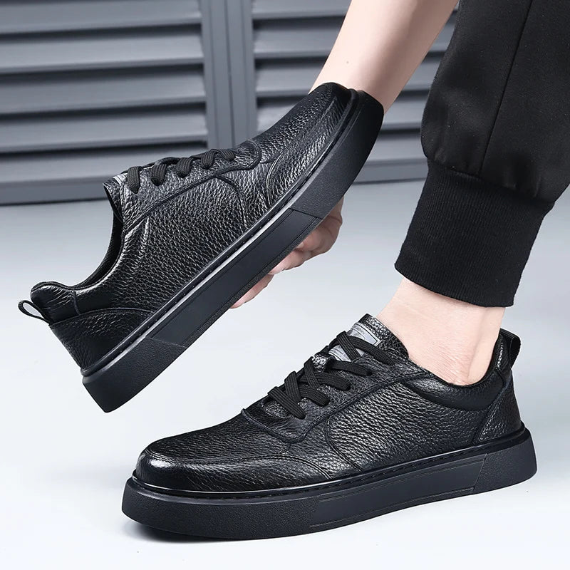 Sapatilhas DIMANYU para homem em pele genuína, novas para o verão de 2026, sapatos casuais para homem com plataforma, atacadores, estilo simples e moderno, respiráveis