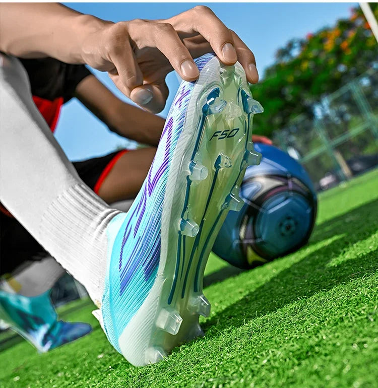 Nouvelles chaussures de football pour hommes, crampons, baskets légères de haute qualité, pour l'entraînement sur gazon, bottes de football très vendues, antidérapantes, mi-hautes, pour l'extérieur.