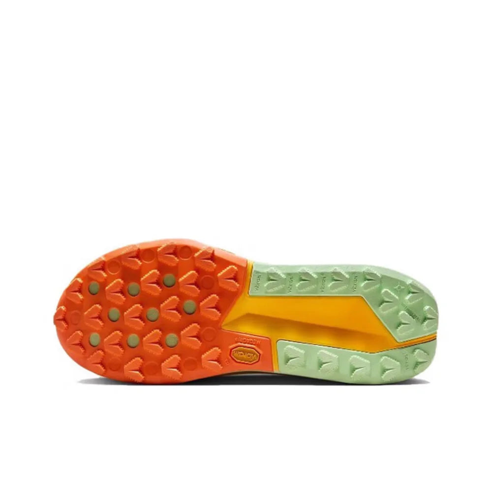 Scarpe da trail running Nike Zegama da donna: antiscivolo, resistenti, eleganti e versatili FD5191-100