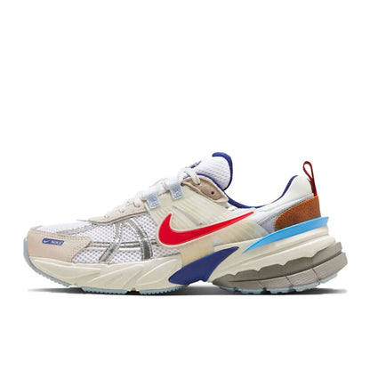 Nike V2K Run – меки, удобни и дишащи ниски маратонки за бягане, унисекс, кафяви, HQ3445-222