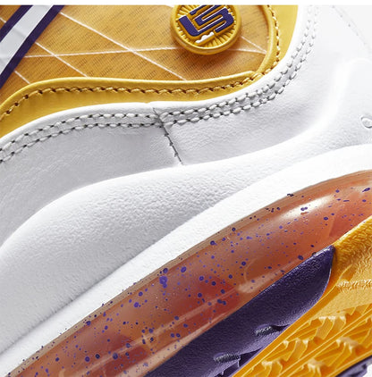 Nike Authentic Lebron 7 LBJ7 James Herren-Basketballschuhe für den Einsatz auf dem Spielfeld CW2300-500