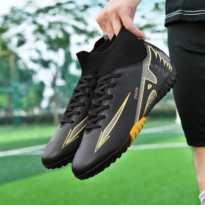 Nouvelles chaussures de football pour hommes, chaussures de soccer de haute qualité, chaussures de futsal, chaussures de sport antidérapantes à cheville haute pour l'extérieur, chaussures de sport ultra-légères antidér