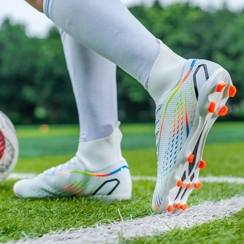 Nuove scarpe da calcio da uomo per erba, traspiranti e morbide, scarpe da calcio outdoor con tacchetti lunghi, comode scarpe sportive da allenamento da uomo