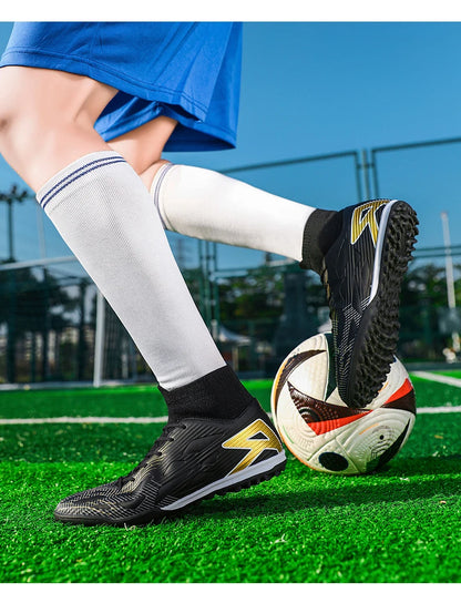 Nouvelles chaussures de football pour hommes, chaussures de football montantes, baskets d'extérieur antidérapantes, crampons de haute qualité pour futsal, intérieur et gazon, meilleures ventes