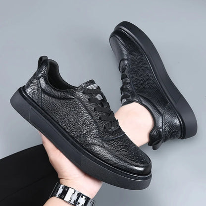 Sapatilhas DIMANYU para homem em pele genuína, novas para o verão de 2026, sapatos casuais para homem com plataforma, atacadores, estilo simples e moderno, respiráveis