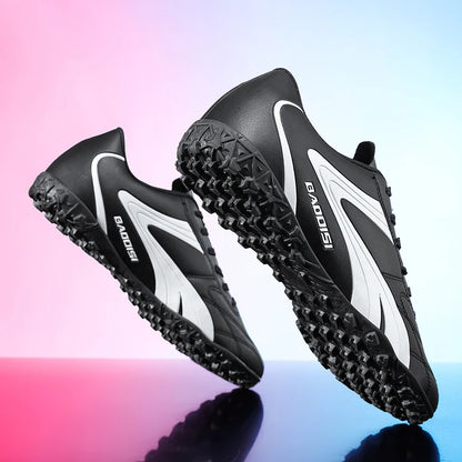 Scarpe da calcio da uomo traspiranti, scarpini da football e futsal ultraleggeri, sneaker professionali da allenamento unisex, tacchetti per erba e sport da partita