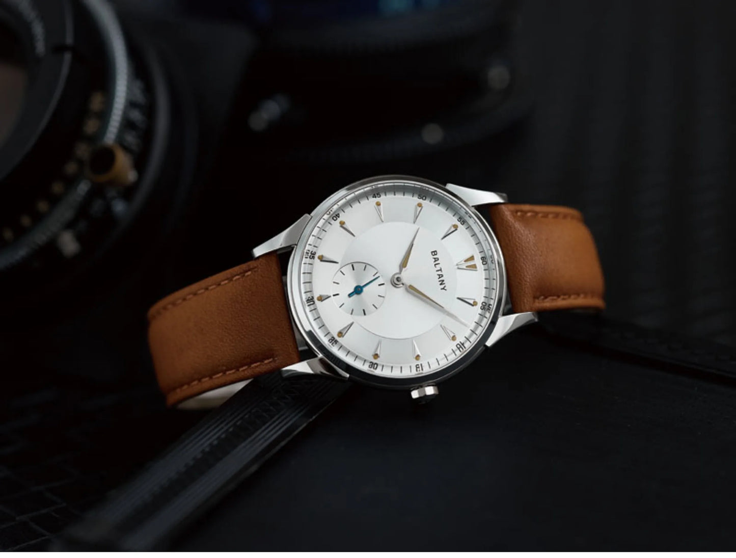 Baltany Men Automatic Watch 38.5mm Pilot Manual Winding Mechanical Wristwatch Sapphire 5ATM Small Second Dial ST1701 ST1700