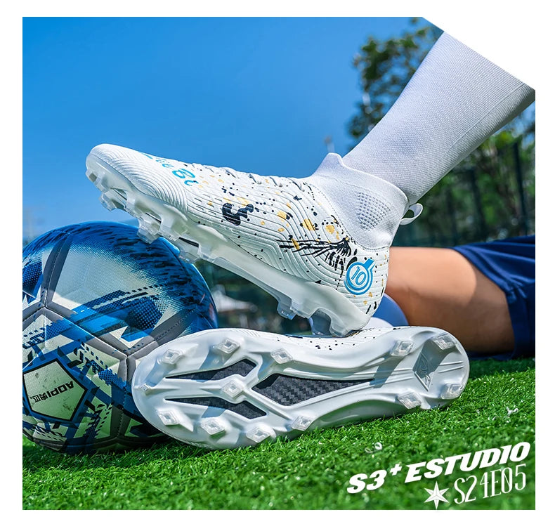 New Men's Professional Soccer Shoes Non-slip Football Boots Unisex Breathable Futsal Sports New Cleats Drop Shipping Ultralight