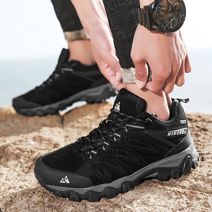 HIKEUP High Quality Leather Hiking Shoes Durable Outdoor Sport Men Trekking Leather Shoes Lace-Up Climbing Hunting Sneakers