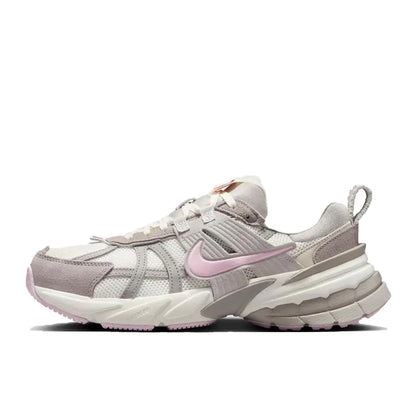 Nike V2K Run – меки, удобни и дишащи ниски маратонки за бягане, унисекс, кафяви, HQ3445-222