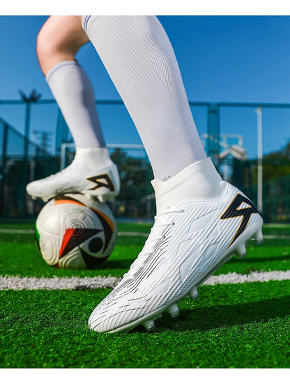 Nouvelles chaussures de football pour hommes, chaussures de football montantes, baskets d'extérieur antidérapantes, crampons de haute qualité pour futsal, intérieur et gazon, meilleures ventes