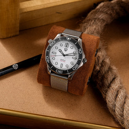 Watchdives 42mm Titanium Dive Watch NTTD VH31 Sweep Second Quartz Movement 200m Waterproof Super Luminous Men Watches