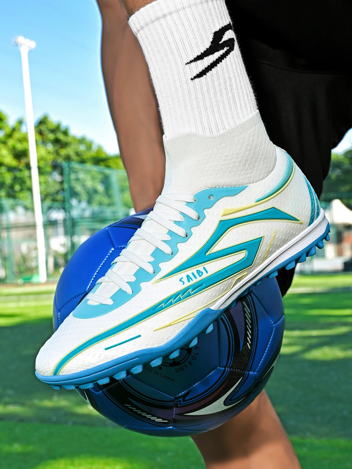 Chaussures de football TF Turf, tissu PU souple, semelle en caoutchouc antidérapante, résistantes à l'abrasion, pour les activités sportives sur le campus