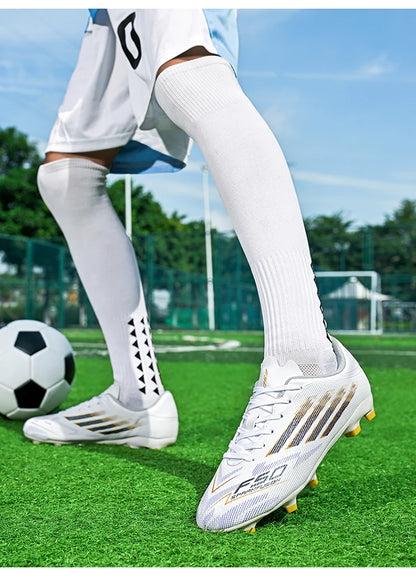 Chaussures de football pour hommes, crampons de football pas chers, chaussures de terrain AG/TF antidérapantes, chaussures de football d'entraînement en plein air pour débutants.