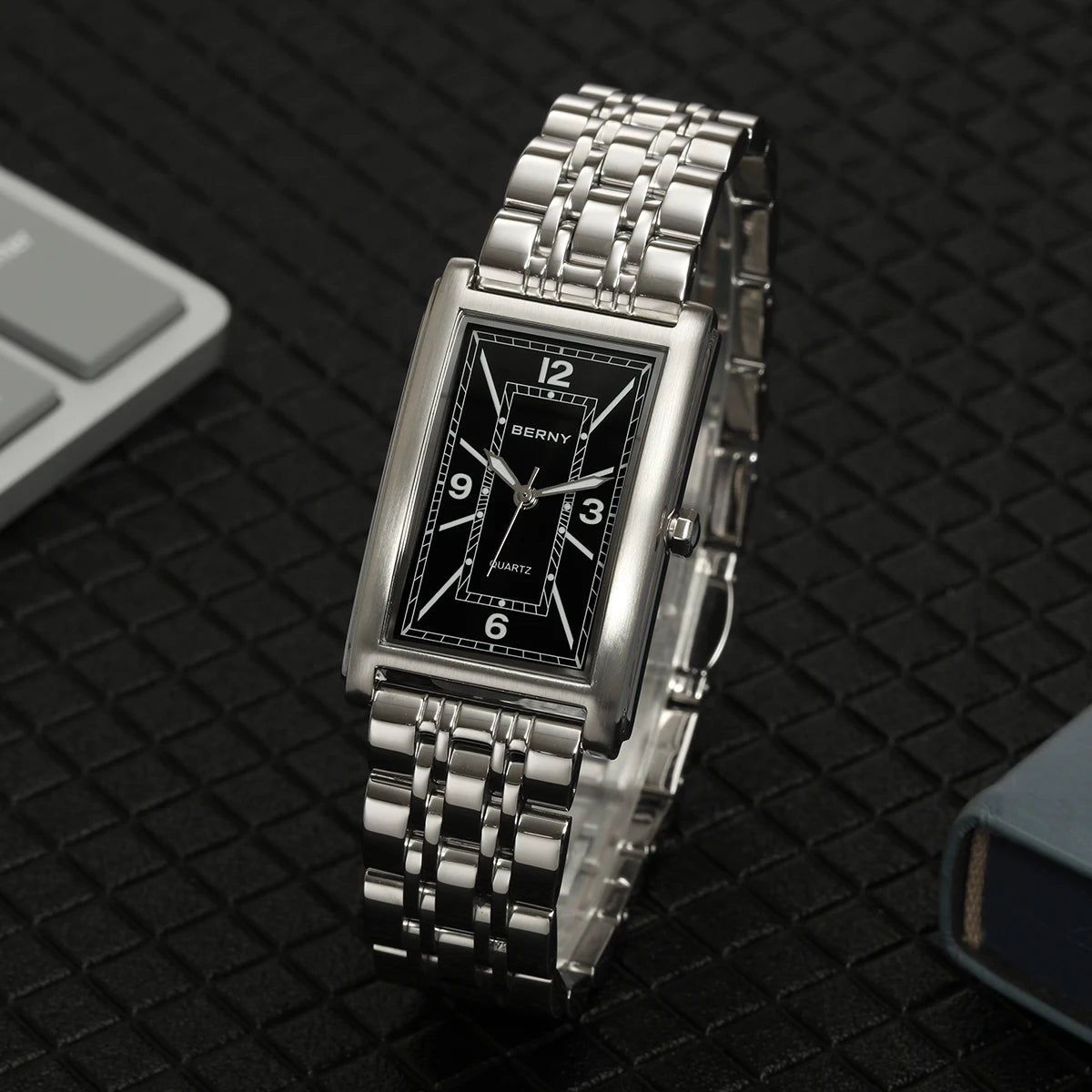BERNY square men’s watch – Quartz movement, Roman numeral dial, luminescent display, 316L stainless steel case – An elegant and casual rectangular watch