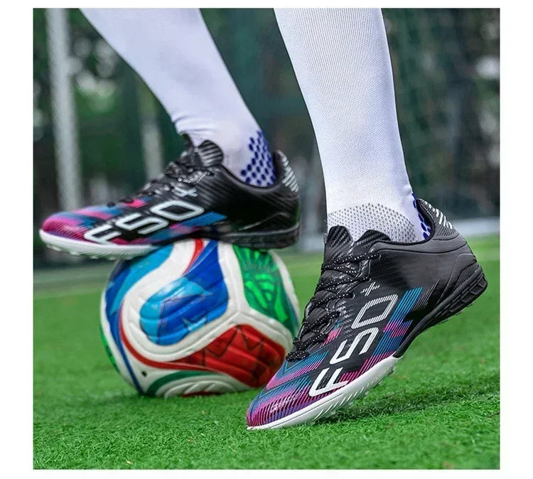 Nouvelles chaussures de football pour hommes, adaptées à la pratique sur gazon, ultralégères, antidérapantes, baskets de sport pour activités de plein air, chaussures de football professionnelles, chaussures d'entraîne