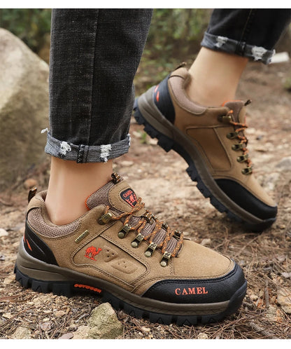 Classic Black Men's Hiking Shoes Outdoor Low-Cut Climbing Walking Shoes Trekking Sneakers Non-Slip Mountaineering Shoes for Men