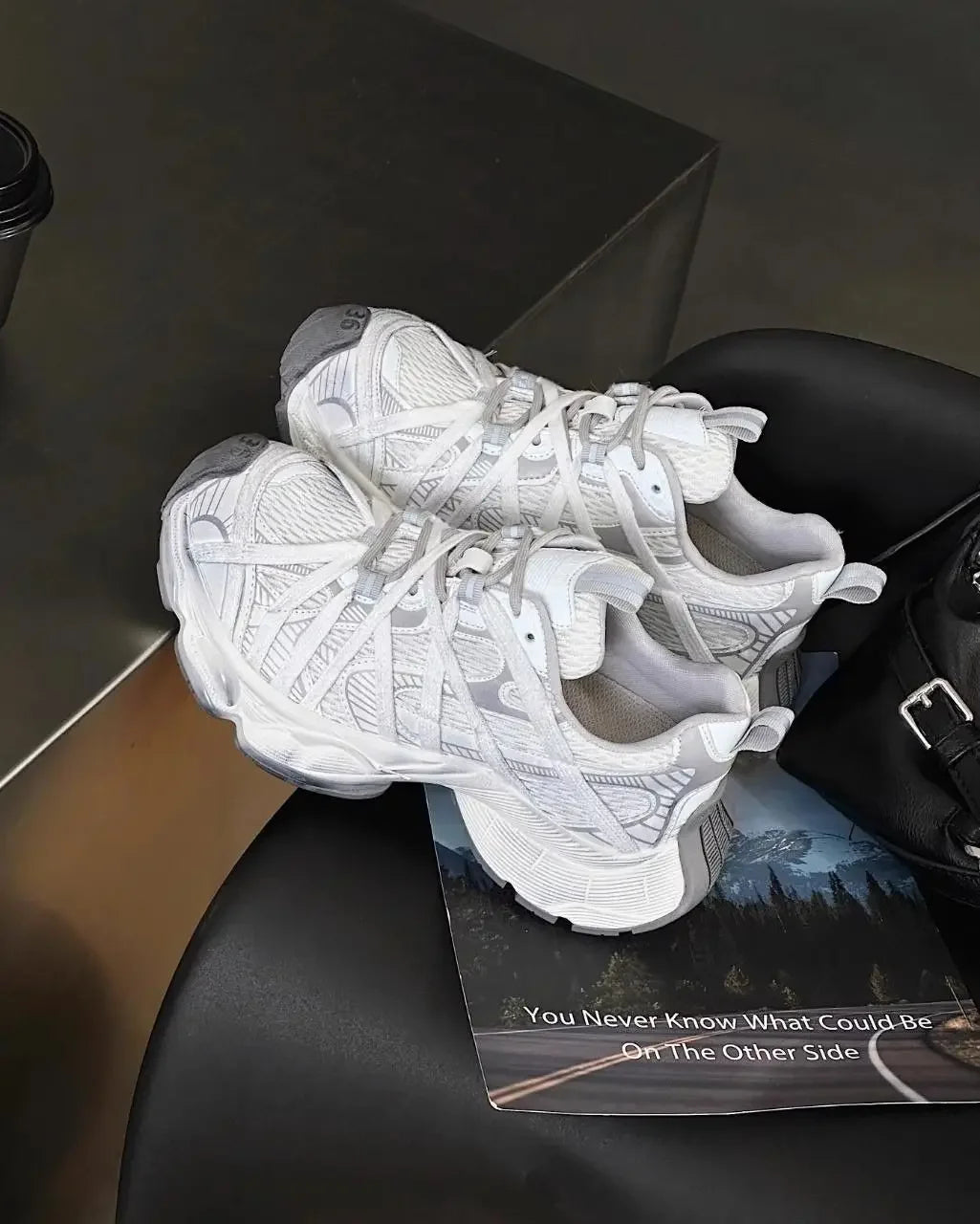 Spring Summer New Style Men and Women Dad Shoes, Thick Bottom Net Surface Sports Shoes, Trendy, Versatile, Breathable Tie Shoes