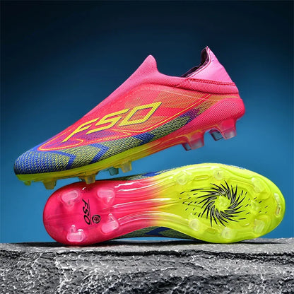 Nouvelles chaussures de football pour hommes, crampons de gazon très vendus, chaussures de football respirantes, chaussures de match de haute qualité, baskets antidérapantes pour garçons, légères pour l'extérieur