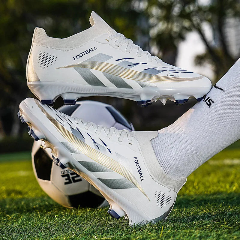 New Men Football Boots Professional Cleats Futsal Match Soccer Shoes Hot Sale TF/FG Unisex Ultralight Sneakers High-quality