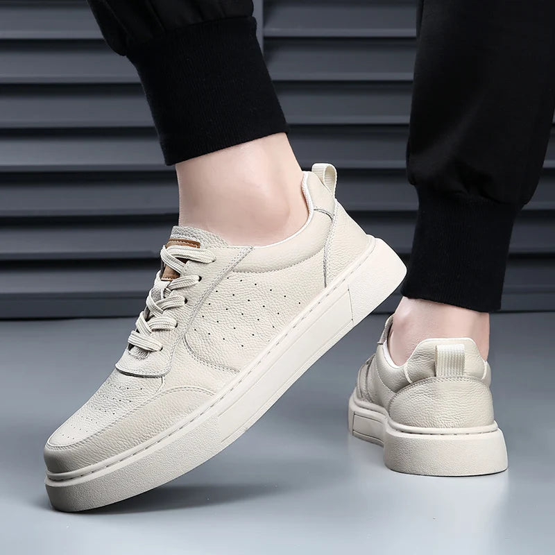 Sapatilhas DIMANYU para homem em pele genuína, novas para o verão de 2026, sapatos casuais para homem com plataforma, atacadores, estilo simples e moderno, respiráveis