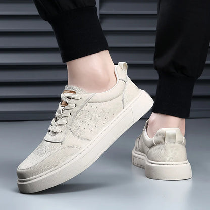 Sapatilhas DIMANYU para homem em pele genuína, novas para o verão de 2026, sapatos casuais para homem com plataforma, atacadores, estilo simples e moderno, respiráveis