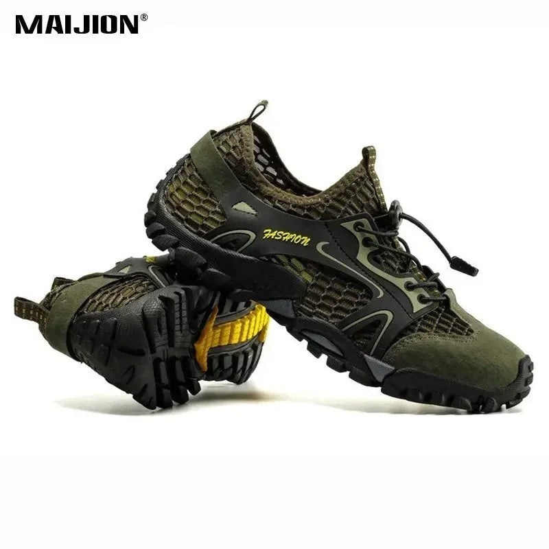 MAIJION Professional Aqua Shoes for Men Non-Slip Water Shoes Trekking Upstream Quick-Dry Beach Lightweight Water Sports Sneakers