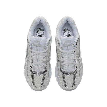 Nike W Nike Zoom Vomero 5 – halkfria, slitstarka löparskor med dämpning i klassisk casual-stil, snygga och mångsidiga HF7723-100