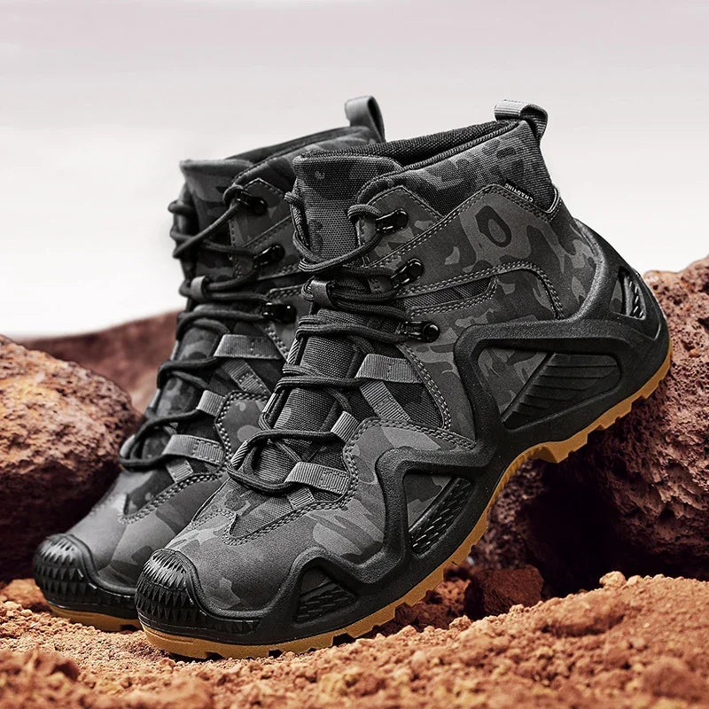 Anti Slip and Wear-resistant Hiking Shoes Comfortable Desert Work Boots Autumn Winter Platform and Ankle Boots, Men's Snow Boots