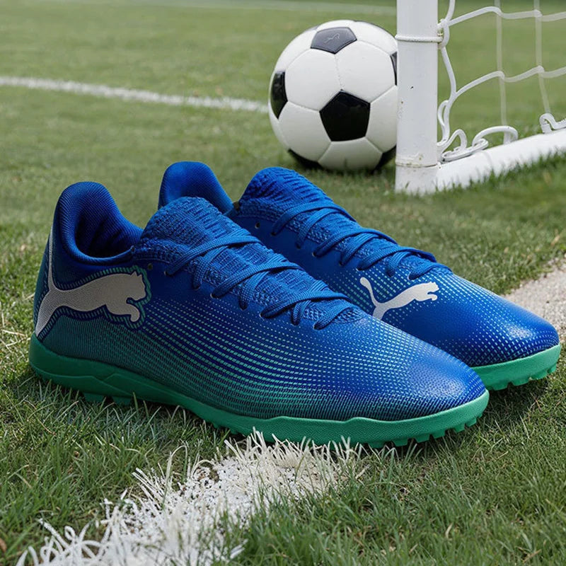 PUMA Men's TT Cleat Soccer Shoes 107943-01 One Piece Tongue Lace Up Football Boots
