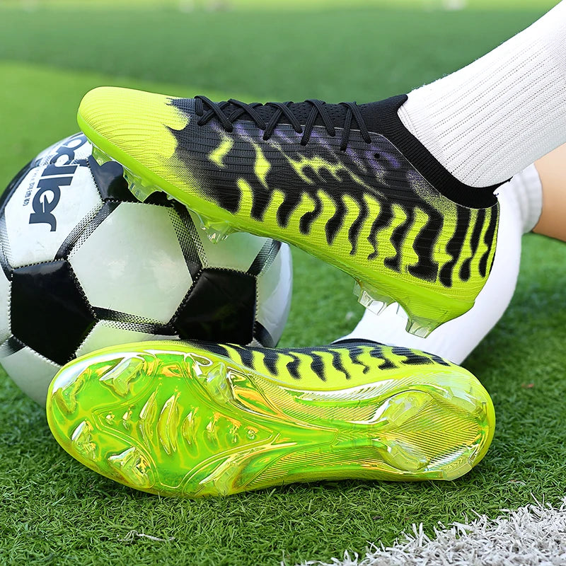 Nouvelles chaussures de football pour hommes, légères, de haute qualité, pour terrain gazonné, best-seller, crampons antidérapants mi-montants pour l'entraînement en extérieur