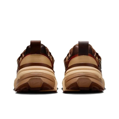 Nike V2K Run – меки, удобни и дишащи ниски маратонки за бягане, унисекс, кафяви, HQ3445-222