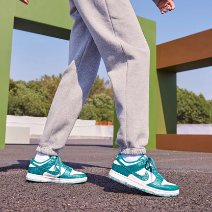Sneakers sportive rétro Nike Official Authentic Dunk Low da donna con ammortizzazione leggera DV3029-100