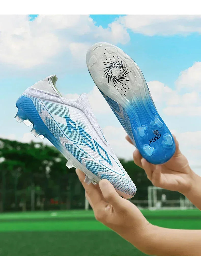 Nouvelles chaussures de football pour hommes, crampons de gazon très vendus, chaussures de football respirantes, chaussures de match de haute qualité, baskets antidérapantes pour garçons, légères pour l'extérieur