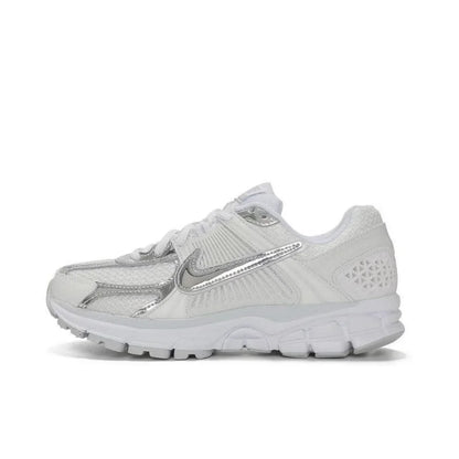 Nike W Nike Zoom Vomero 5 – halkfria, slitstarka löparskor med dämpning i klassisk casual-stil, snygga och mångsidiga HF7723-100
