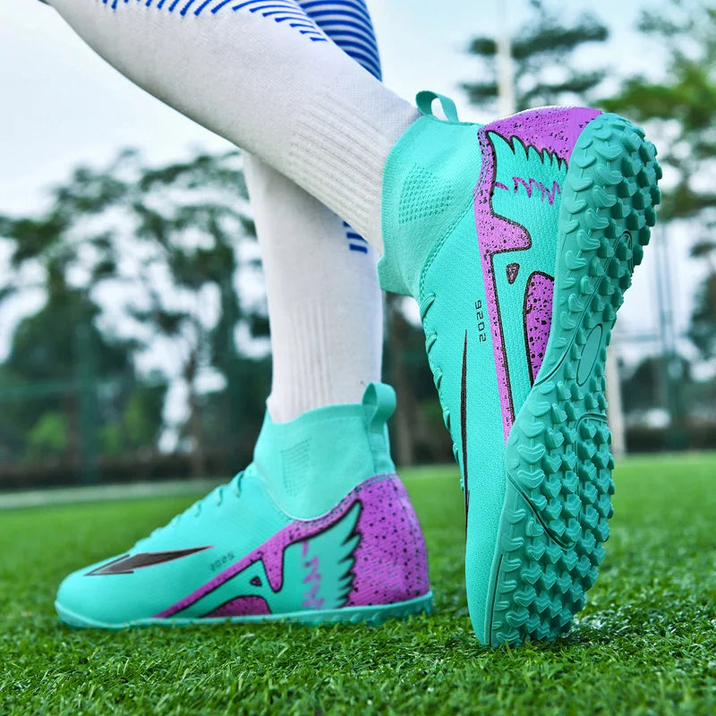 Nouvelles chaussures de football pour hommes, chaussures de soccer de haute qualité, chaussures de futsal, chaussures de sport antidérapantes à cheville haute pour l'extérieur, chaussures de sport ultra-légères antidér